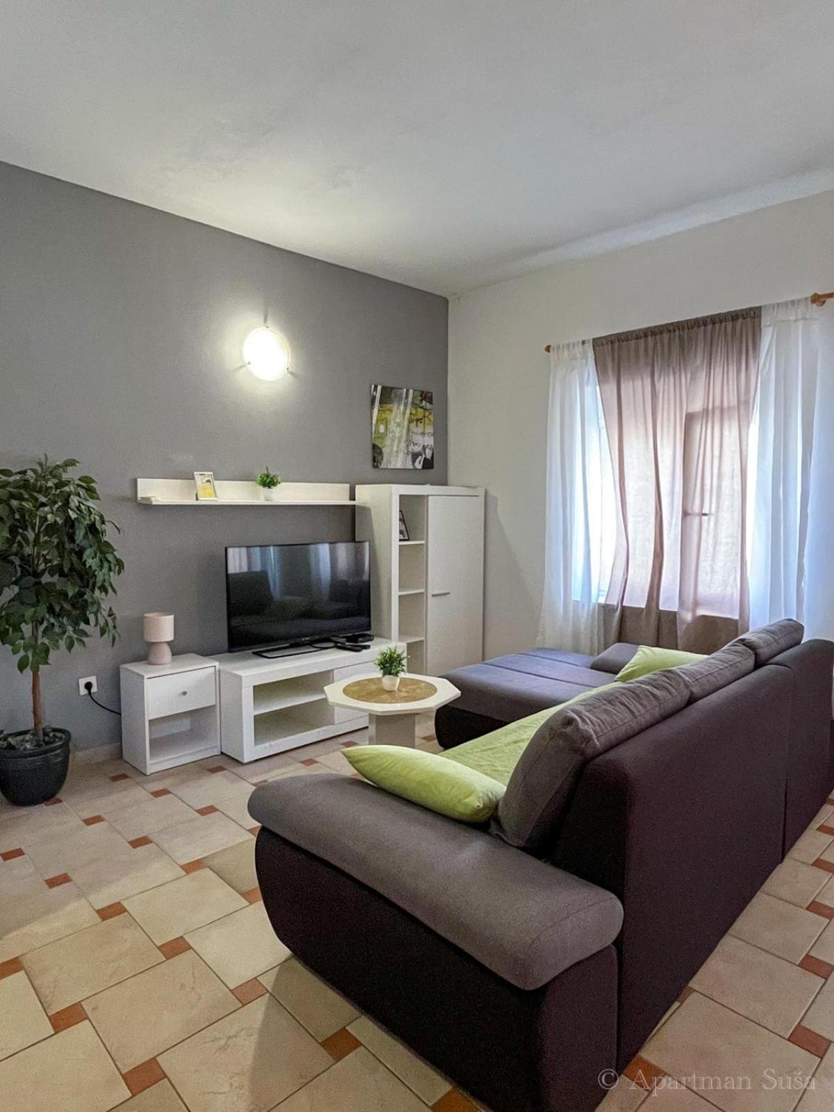 Апартаменты Apartman Ana Водице Экстерьер фото
